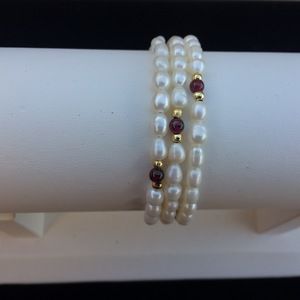 Freshwater Pearl & Garnet Memory Wire Bracelet